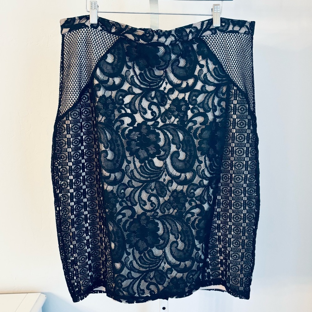 Mossimo Mixed Mesh Lace Overlay Stretchy Pencil Skirt, Black Nude, XXL